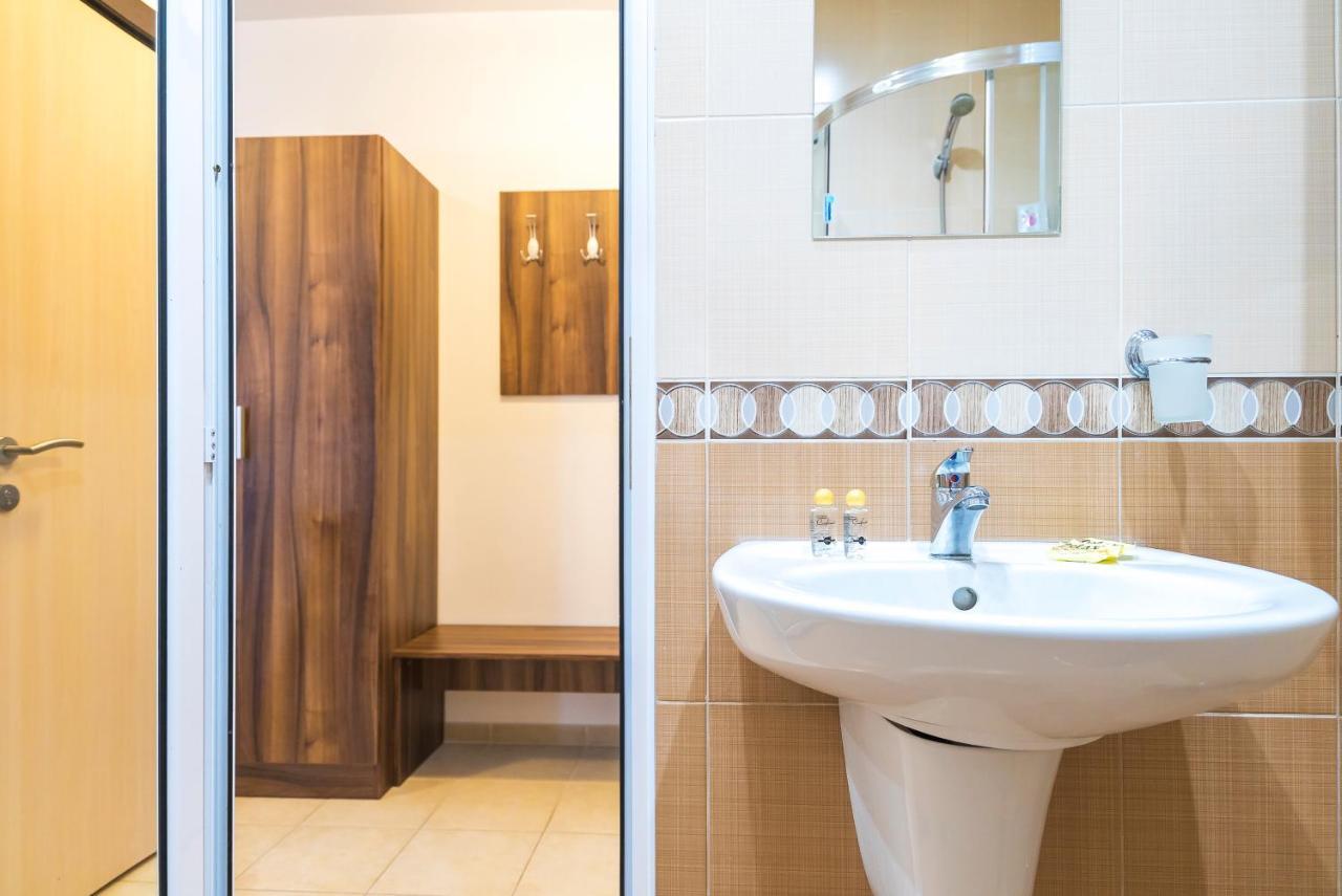 Apartments In Hotel Admiral Plaza サニービーチ エクステリア 写真